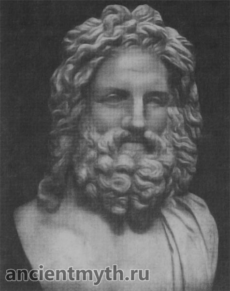Зевс - бог-громовержец, царь богов и людей. 